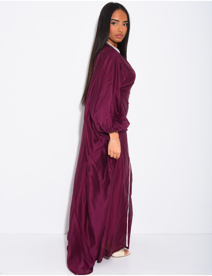 Abaya mit Schmetterlingsausschnitt aus Voile mit Perlenbesatz