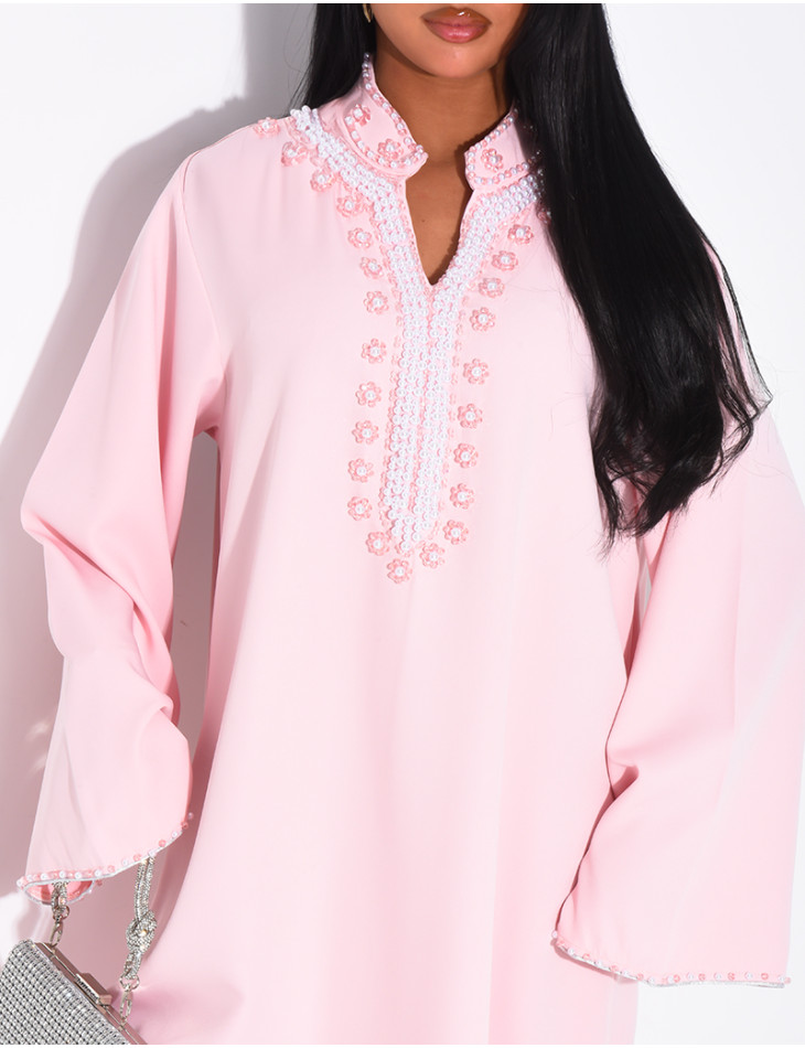 Weite Abaya mit handgenähten Perlen