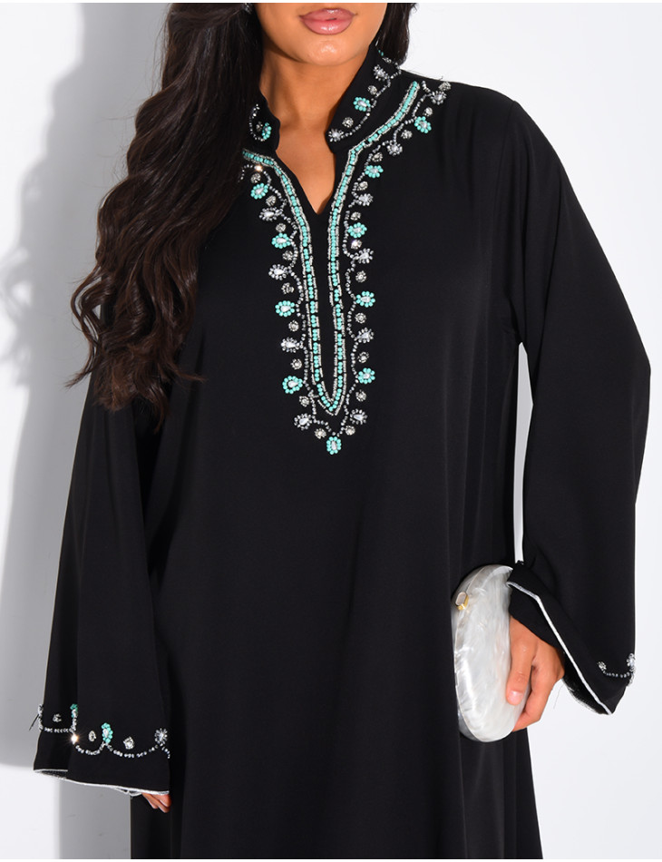 Abaya ample à perles cousues à la main