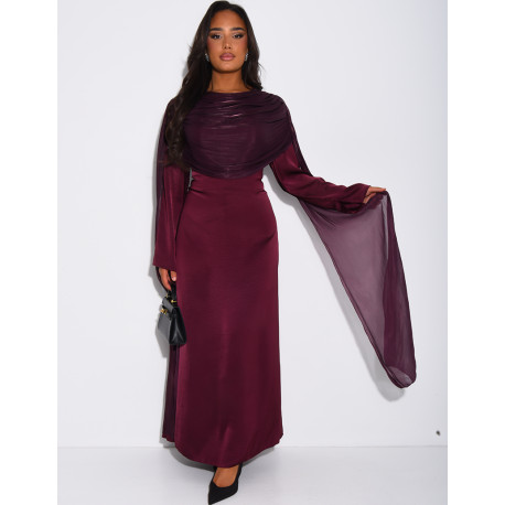 Robe longue en satin à drapé en voile brillant au col