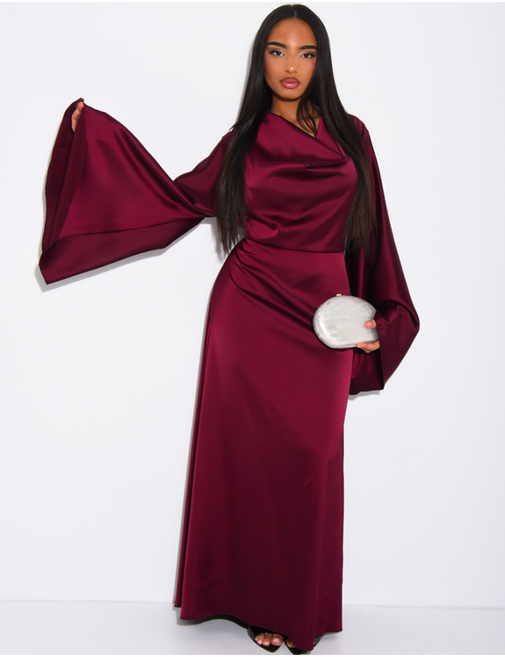 Robe longue en satin épais drapé à nouer dans le dos