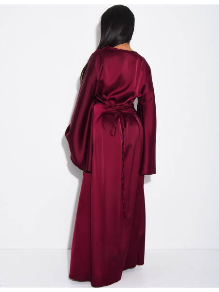 Robe longue en satin épais drapé à nouer dans le dos