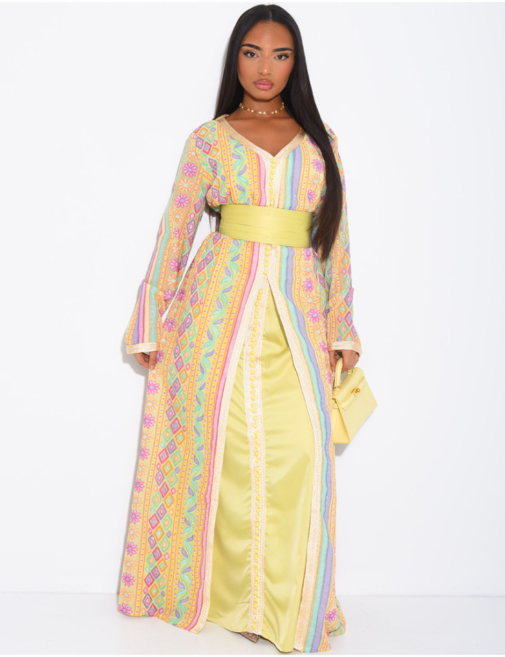 Abaya style caftan brodé à strass