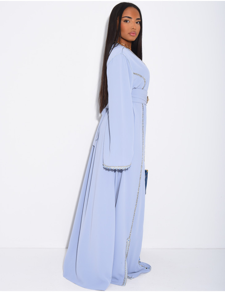 Satin abaya embellished with crystals and belt + brooch at the waist
