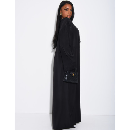 Abaya ample en satin fluide à empiècements en dentelle à strass