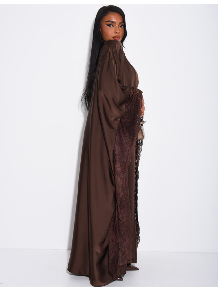 Fließender Kimono aus Satin mit Spitzenbesatz