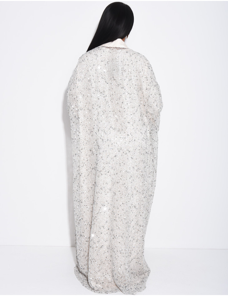 Long-sleeved satin dress and oversized sequinned kimono set