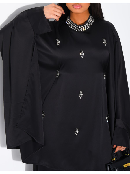 Straight trousers and crystal-embellished butterfly tunic set