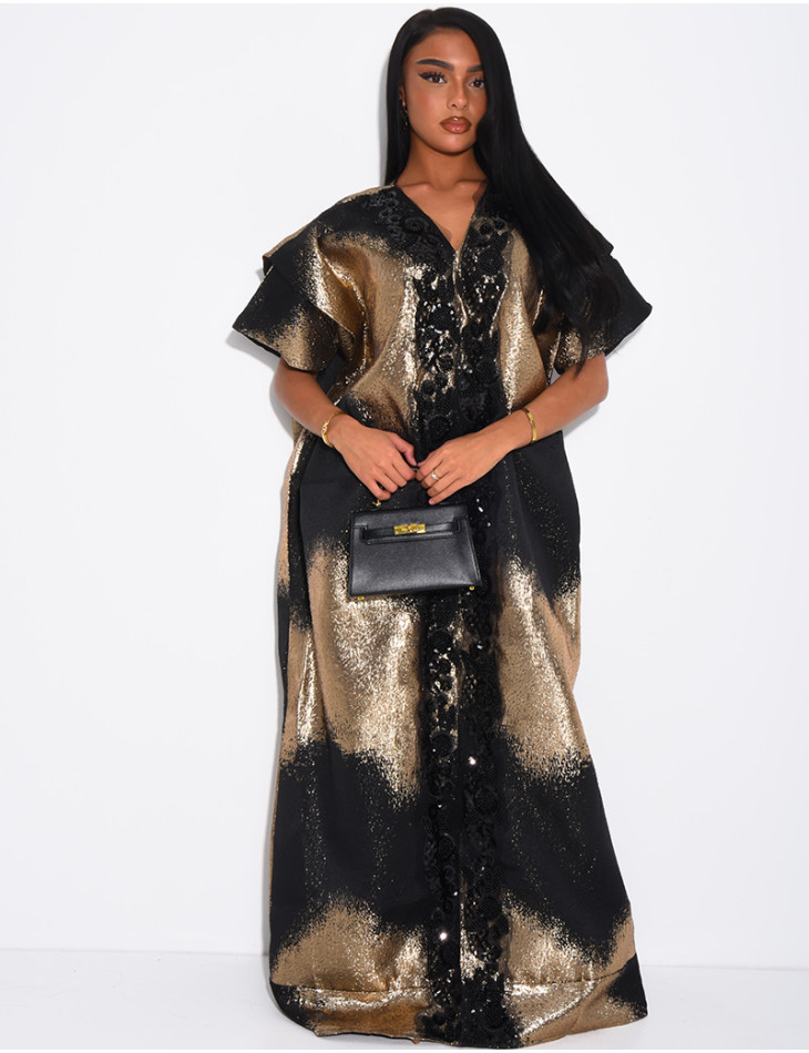 Elegant African outfit