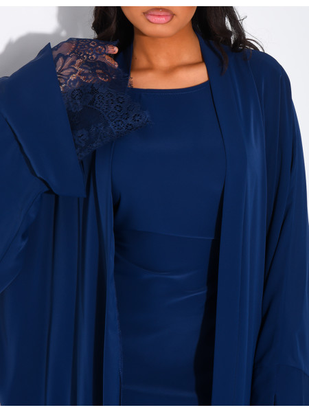 Ensemble robe sans manche et kimono à bordures en dentelle