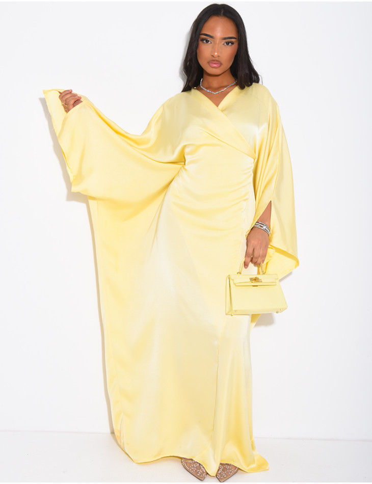 Robe papillon effet cache coeur en satin fluide