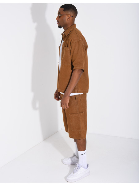 Ensemble en jeans short et chemise manches courtes