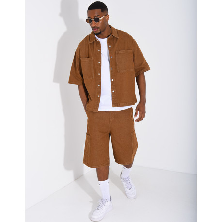 Ensemble en jeans short et chemise manches courtes