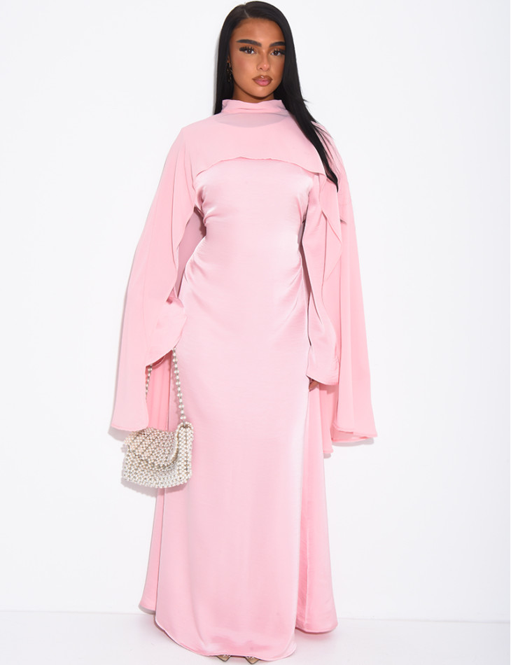 Set aus einem Kleid aus Premium-Satin und einem passenden Cape aus Voile