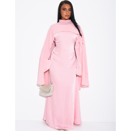 Set aus einem Kleid aus Premium-Satin und einem passenden Cape aus Voile