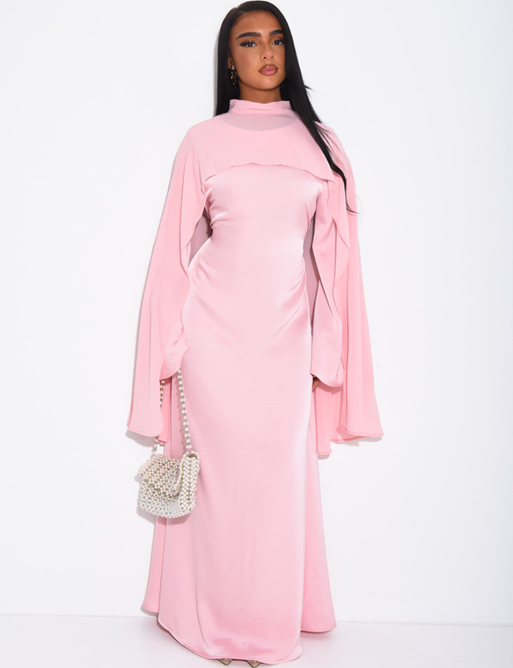 Set aus einem Kleid aus Premium-Satin und einem passenden Cape aus Voile