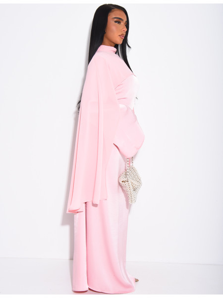 Set aus einem Kleid aus Premium-Satin und einem passenden Cape aus Voile