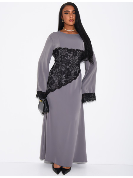 Long dress with lace inserts at the waist