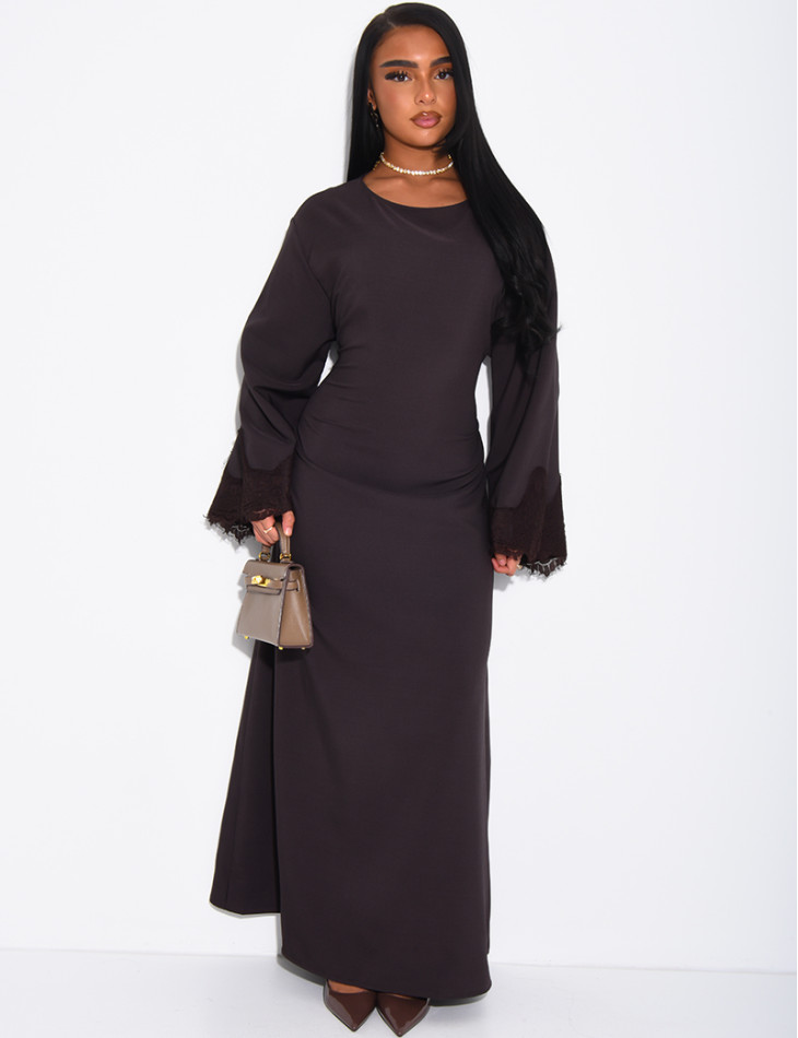 Long dress with a tie-back detail and lace trim