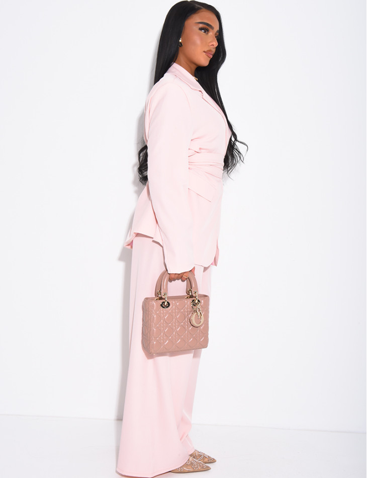 Ensemble de tailleur blazer cintré et pantalon droit