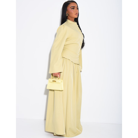 Long, full-skirted set with a fitted button-down top