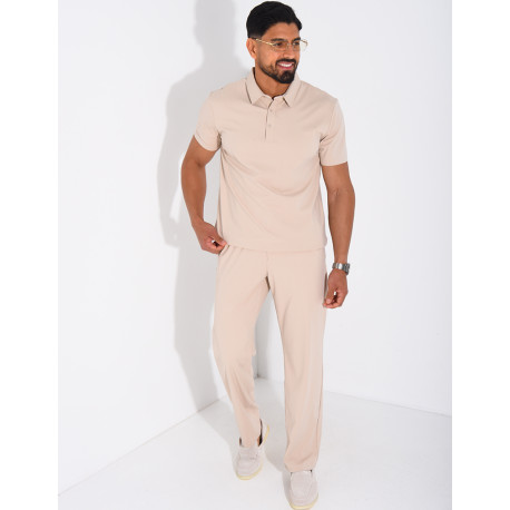 Set aus schmaler Hose und kurzärmeligem Polohemd