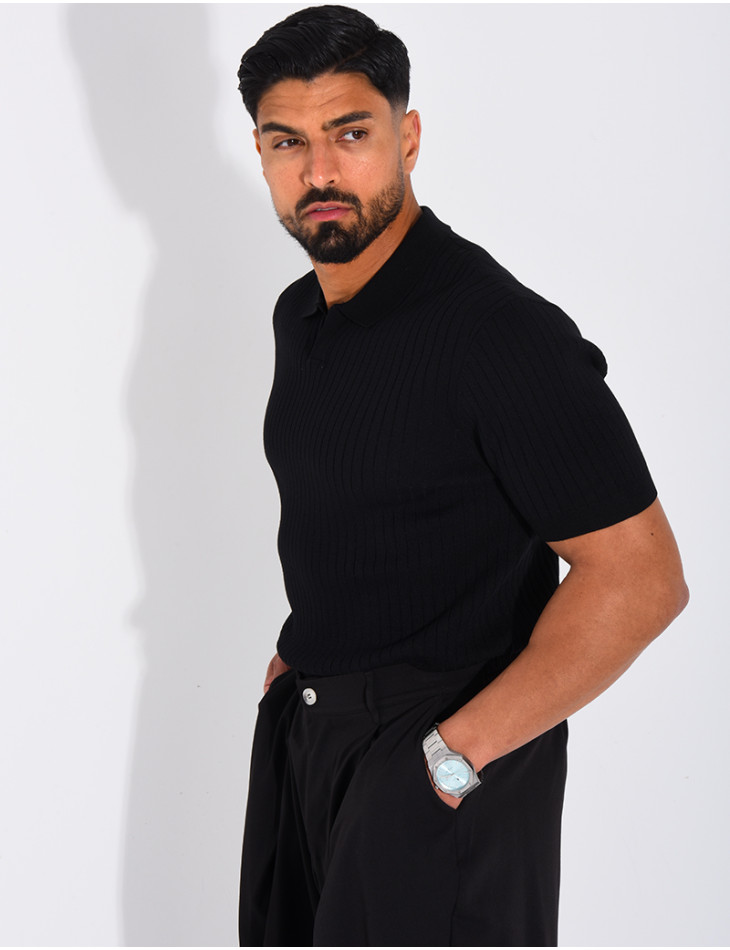 Short-sleeved polo shirt