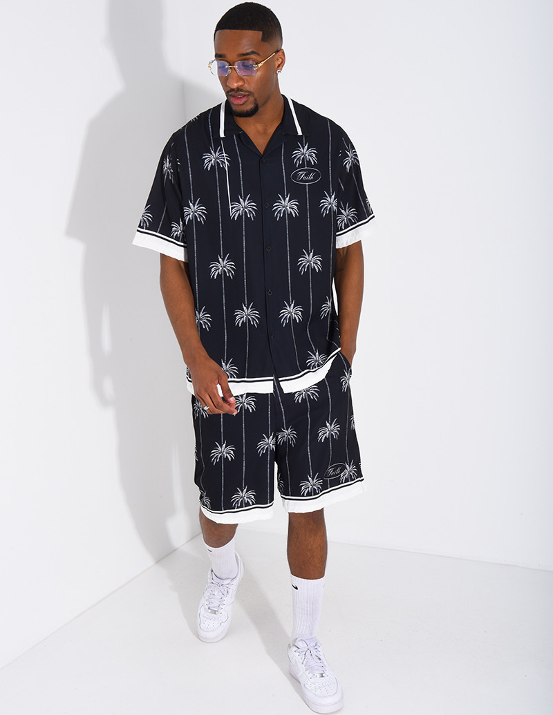 Ensemble short et chemise...