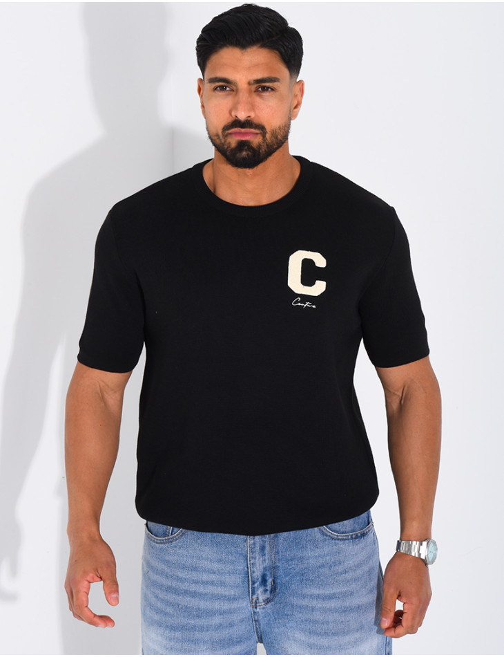 T-shirt nid d'abeille lettre C