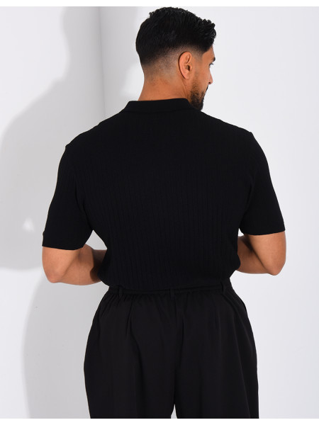 Short-sleeved polo shirt