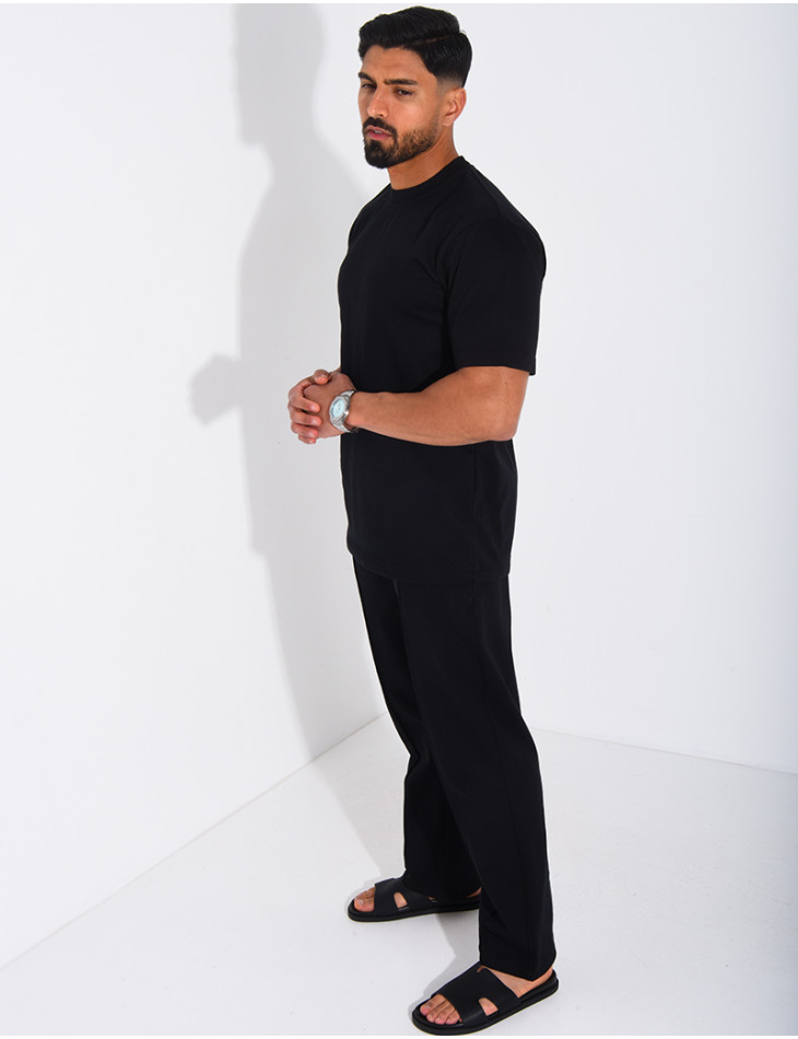 Ensemble fin pantalon et t-shirt