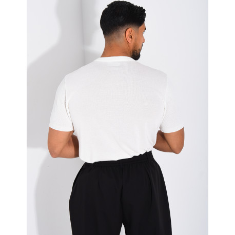 T-shirt texturé à boutons