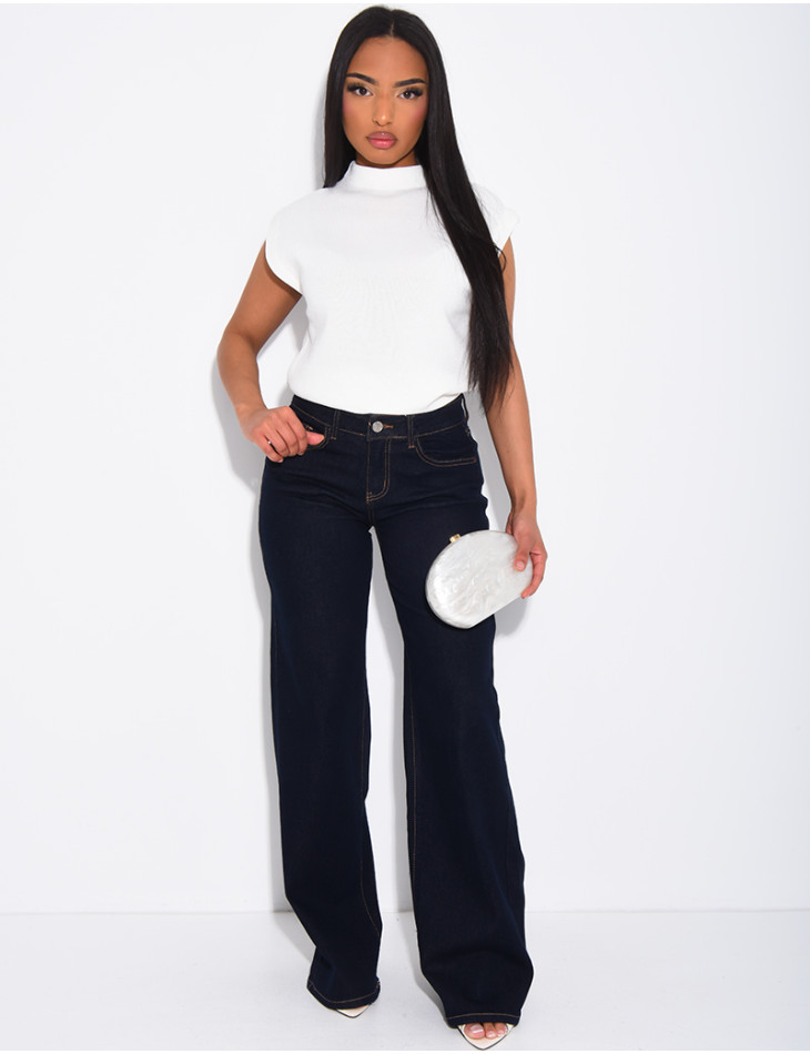 Jeans mit niedriger Leibhöhe, weitem Bein und Waschung