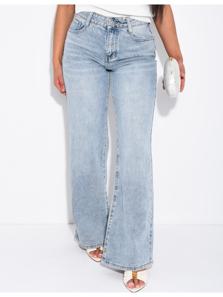 Jeans in weiter Passform, mittlerer Bund, verwaschener Look