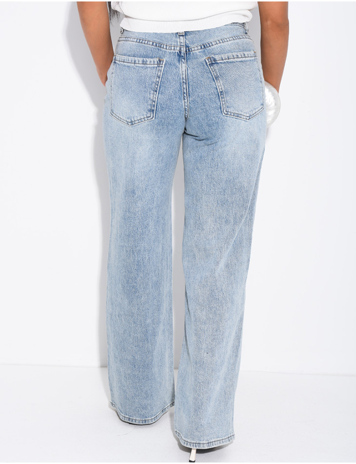 Jeans in weiter Passform, mittlerer Bund, verwaschener Look