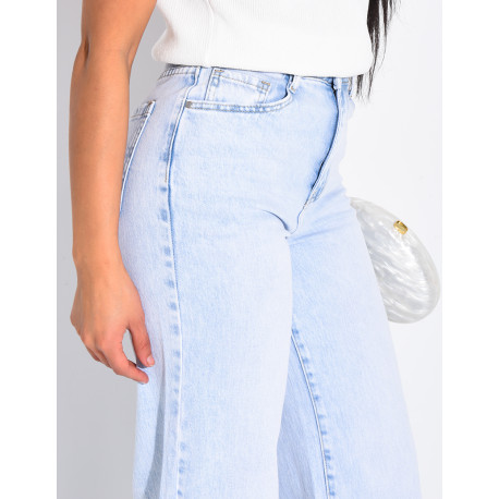 Hellblaue Jeans mit geradem Schnitt