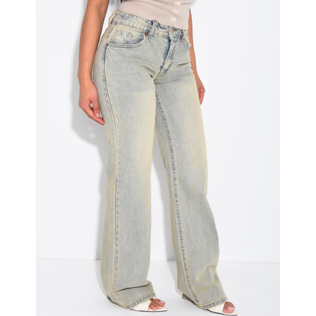 Light blue low-rise wide-leg jeans