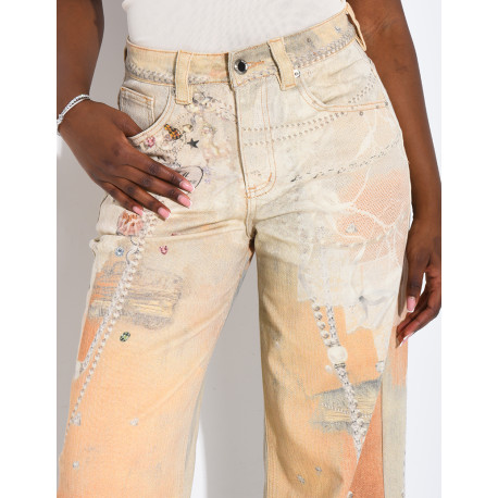 Jeans coupe droite à motifs imprimés dans les tons camel