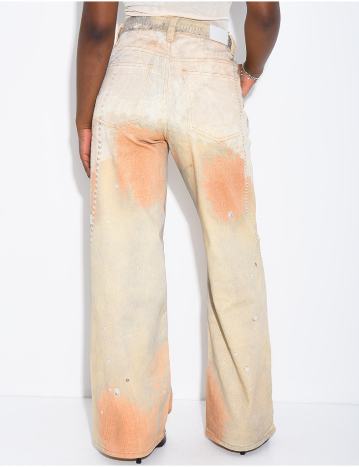 Jeans coupe droite à motifs imprimés dans les tons camel