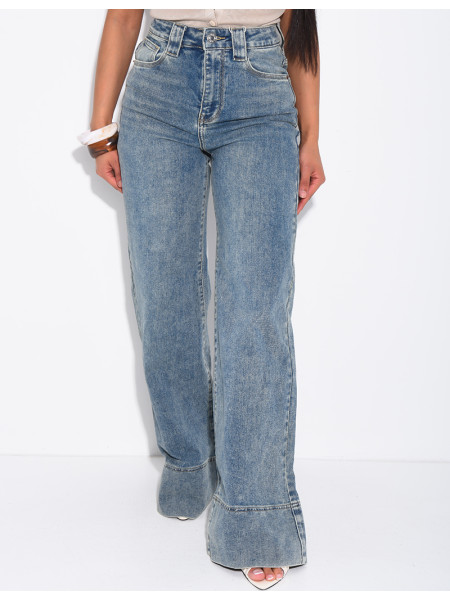 Weite Stretch-Jeans mit Umschlag