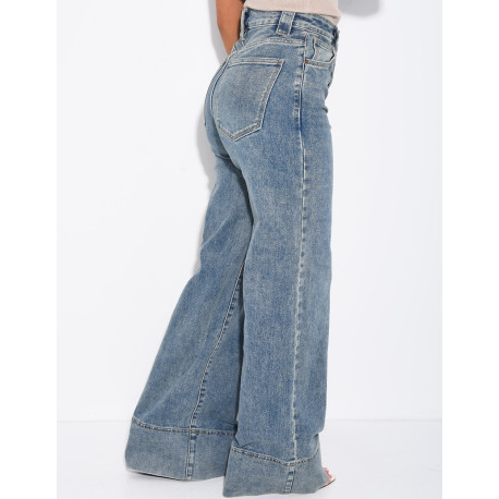 Weite Stretch-Jeans mit Umschlag