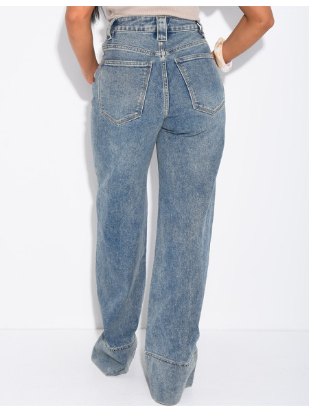 Weite Stretch-Jeans mit Umschlag
