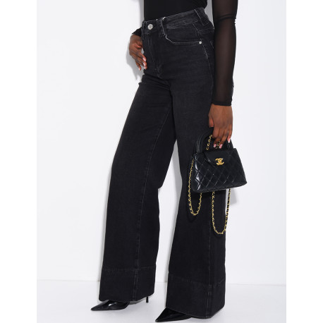 Stretchy wide-leg jeans with cuffs