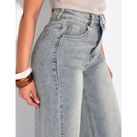 Stretchy wide-leg jeans with cuffs