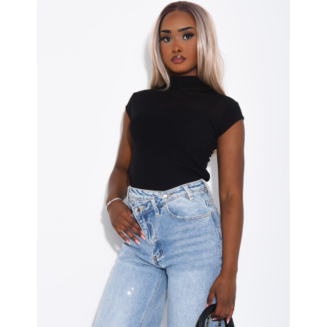 Petit top manches courte moulant à empiècements mesh