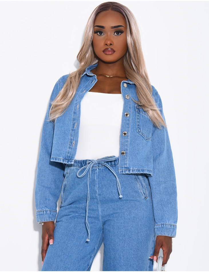 Short denim jacket with slit pockets