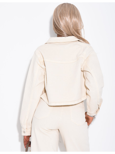 Kurze Jeansjacke mit Schlitztaschen