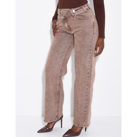 Brown-washed wide-leg jeans with a double-breasted fly