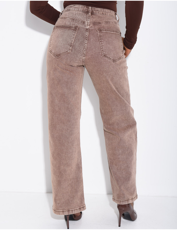 Brown-washed wide-leg jeans with a double-breasted fly