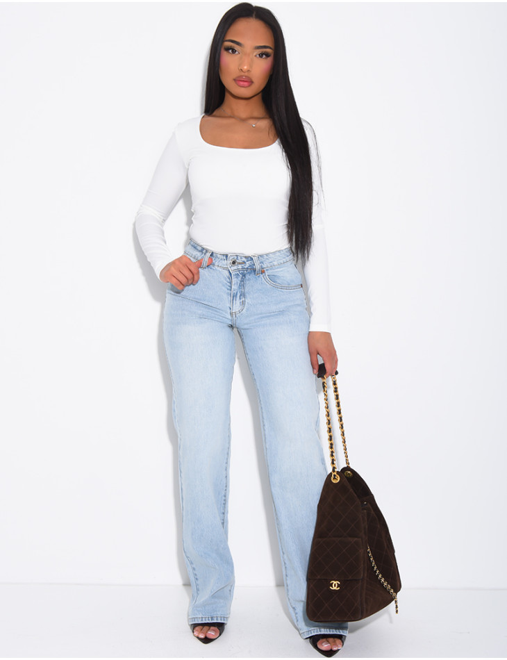Hellblaue Low-Waist-Jeans mit weitem Bein